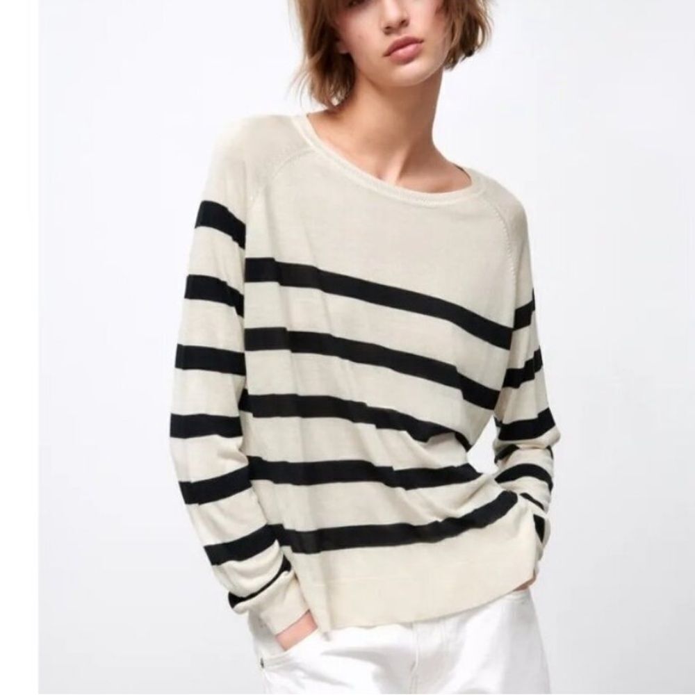 ZARA Ivory Black Striped Lightweight Pullover Sweater-M